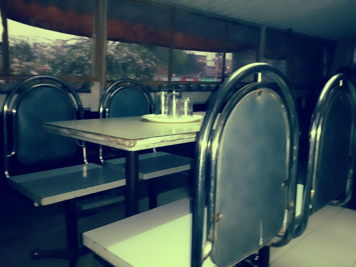 Star Dormitory Mumbai Exterior photo