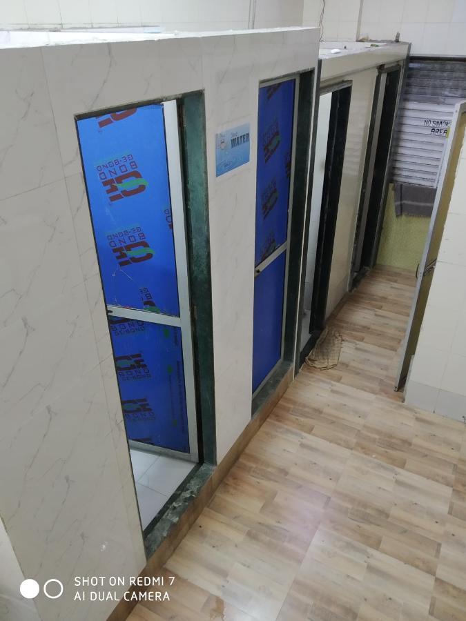 Star Dormitory Mumbai Exterior photo